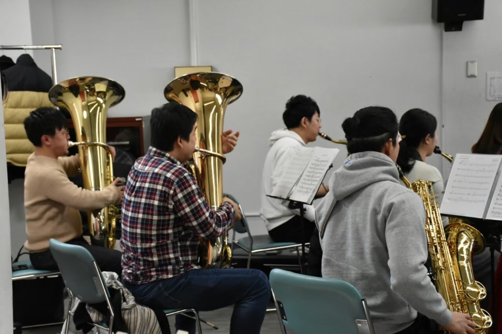 横浜市一般吹奏楽　チューバ募集中！